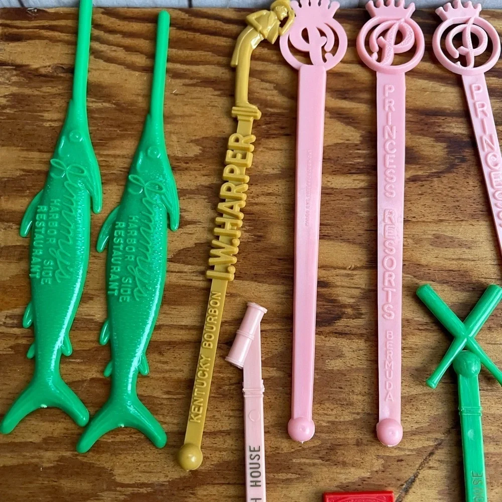 Vintage Swizzle Sticks Drink Stirrers LOT OF 27 PIECES Casinos Bars Resorts